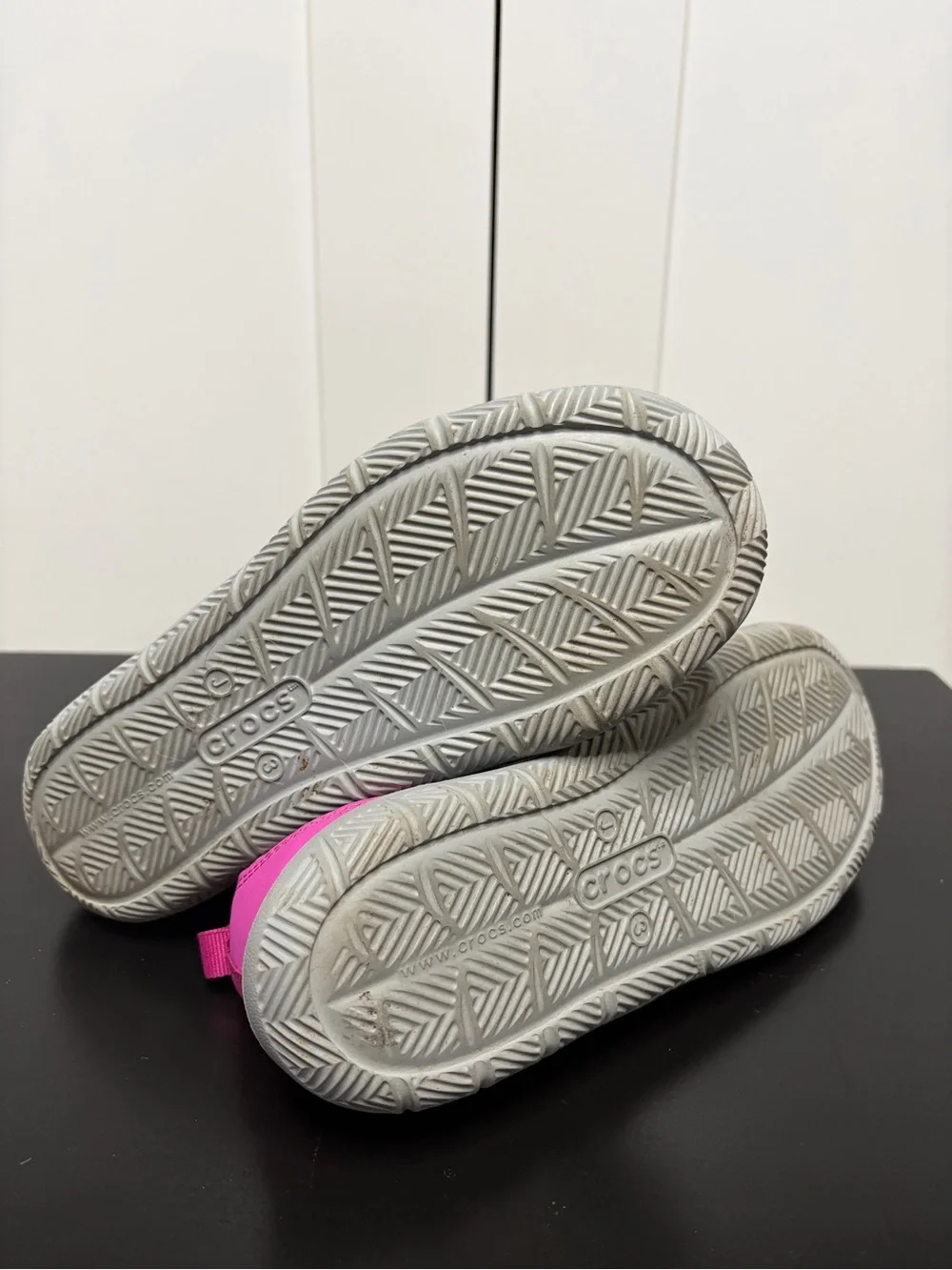 CROCS slip design